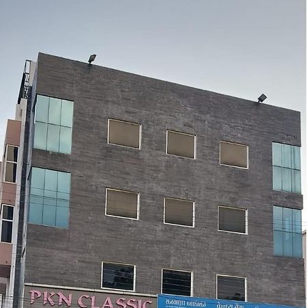 Pkn Classic Regency مادوراي المظهر الخارجي الصورة